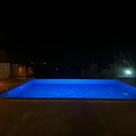 Isik カシュ